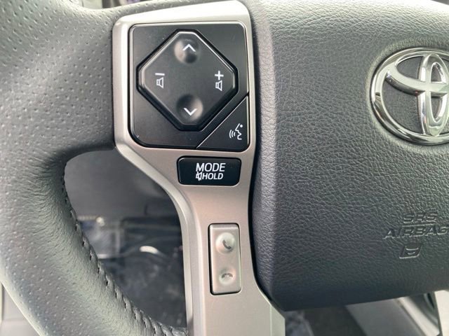 Used 2022 Toyota 4Runner Limited AWD/4WD image 25