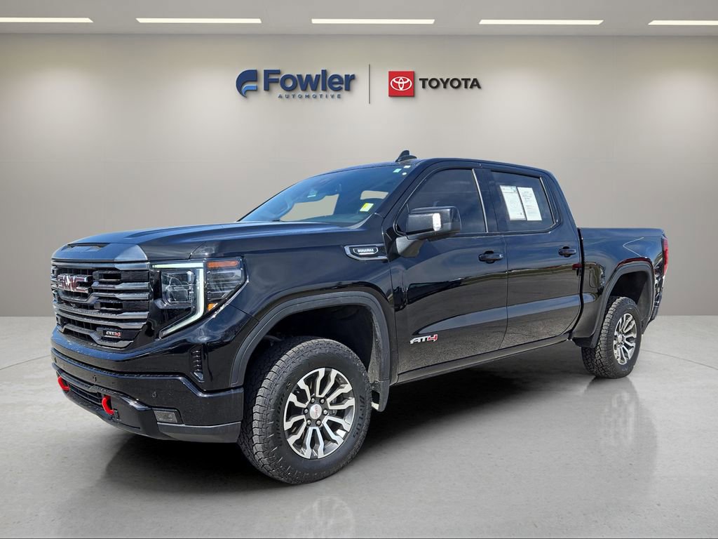 Used 2023 GMC Sierra 1500 AT4 w/ AT4 Preferred Package image 3