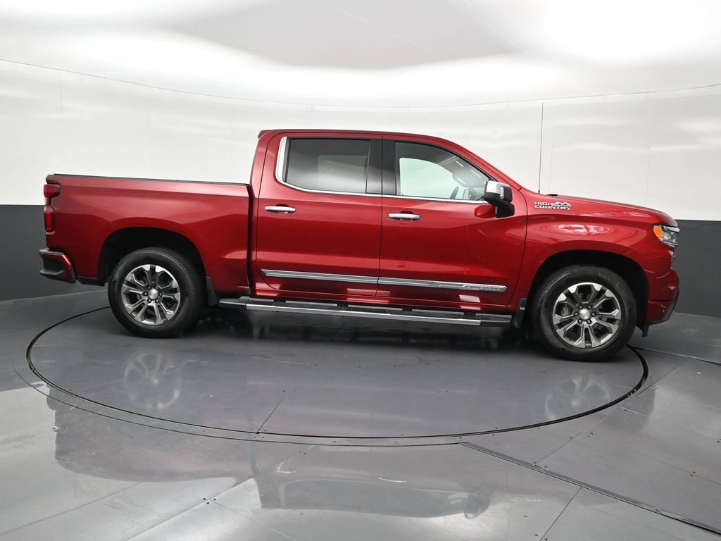 Used 2024 Chevrolet Silverado 1500 High Country RWD image 7