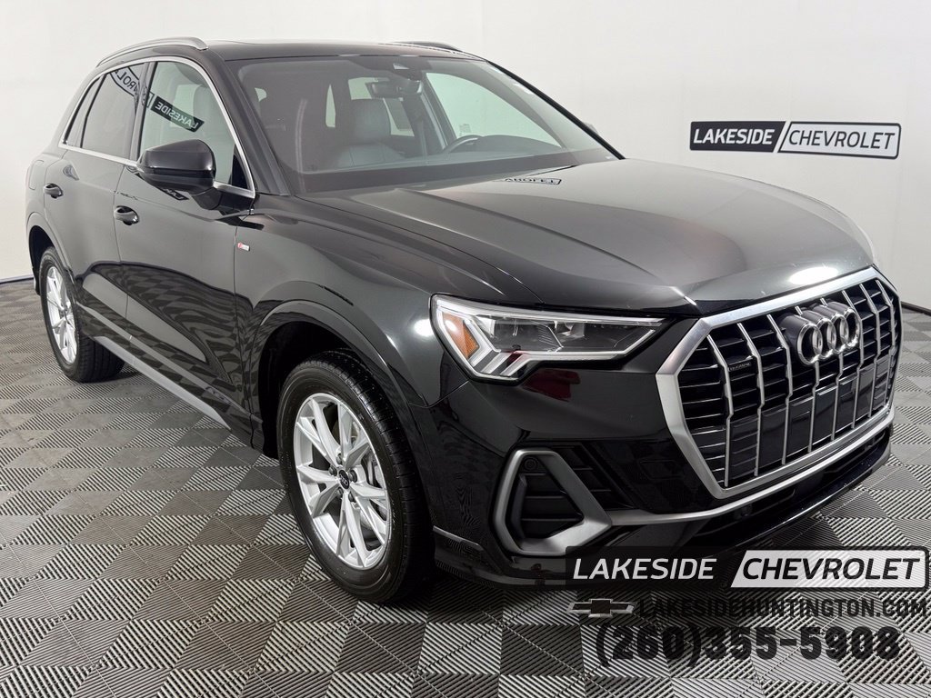 Used 2025 Audi Q3 2.0T Premium