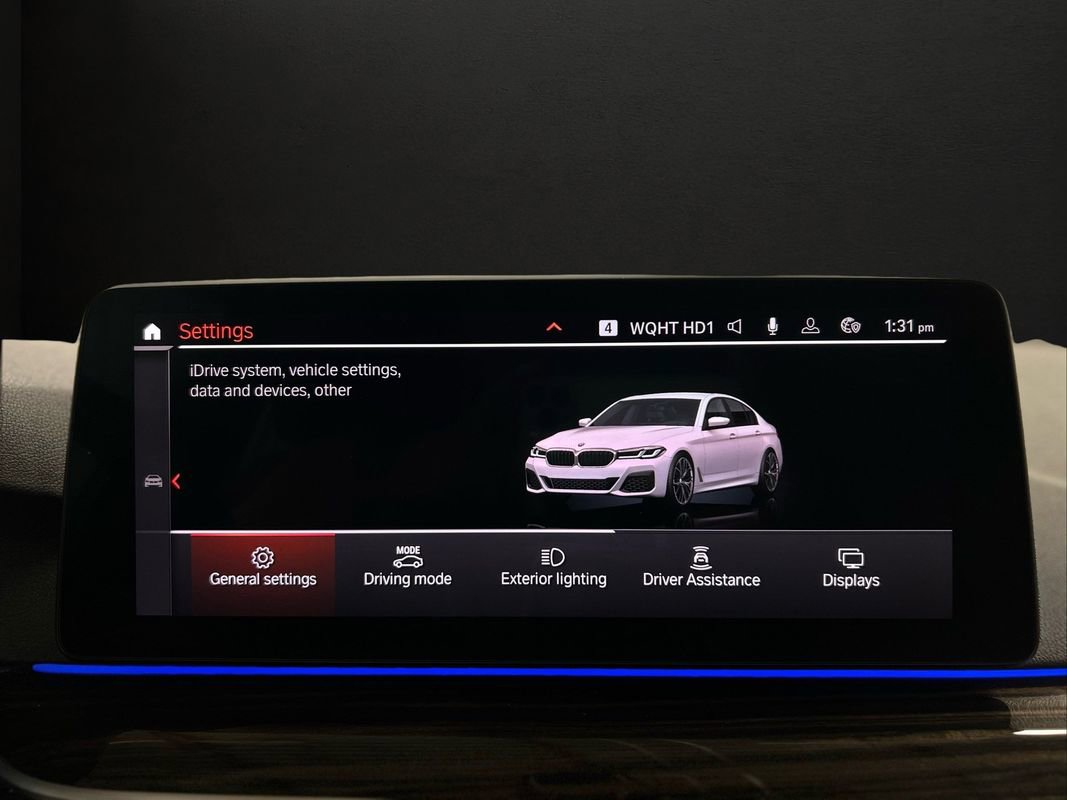 Used 2022 BMW 530i xDrive w/ M Sport Package image 28