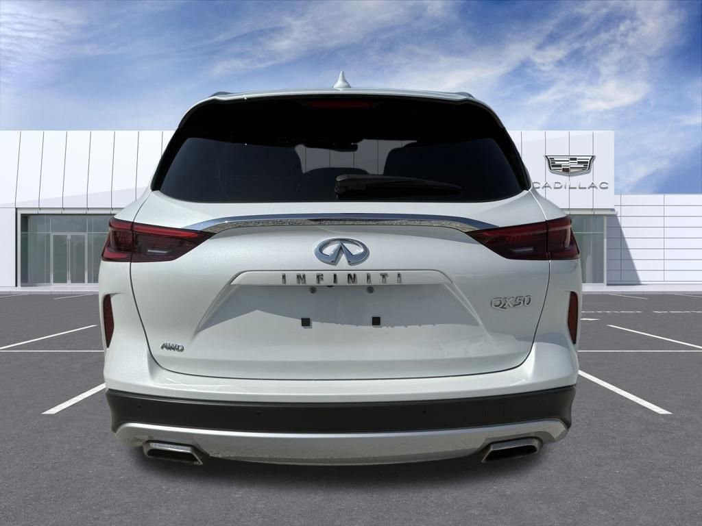 Used 2024 INFINITI QX50 Sensory image 12