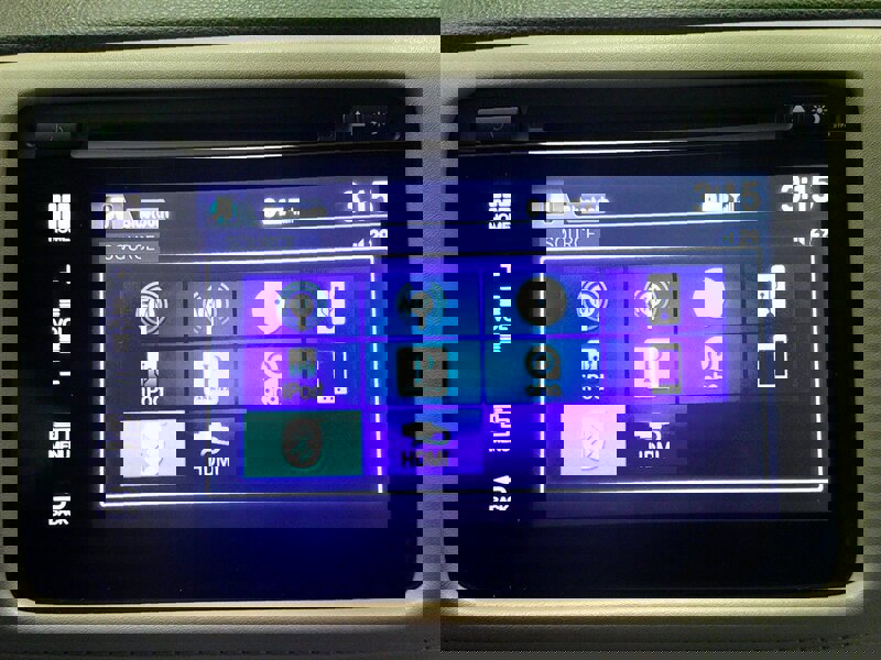 Used 2017 Honda HR-V EX image 13