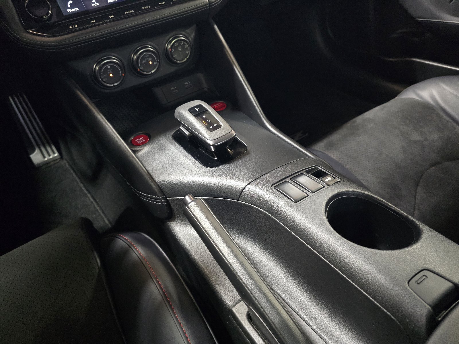 Certified 2025 Nissan Z NISMO w/ Floor Mat Package RWD image 16