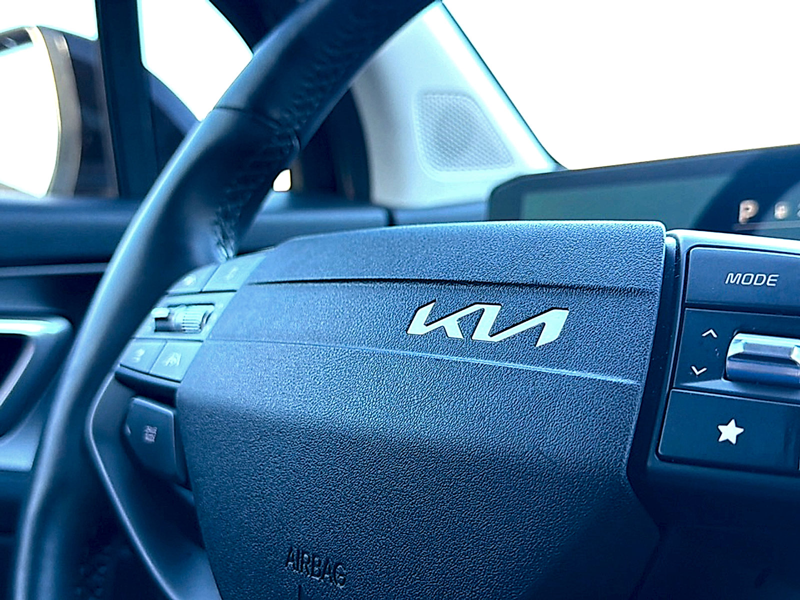 Used 2026 Kia Sportage LX FWD image 30