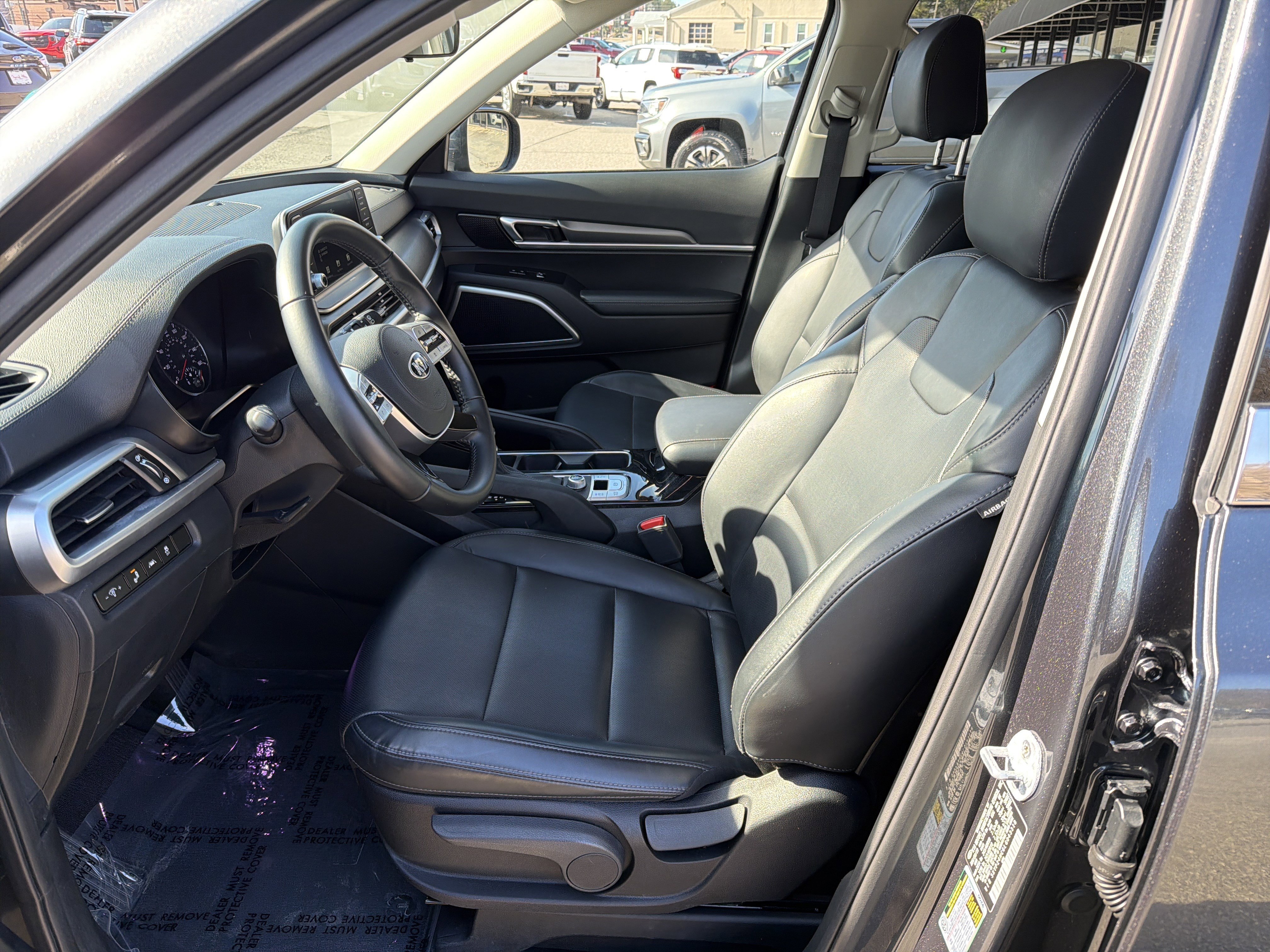 Used 2020 Kia Telluride LX image 10