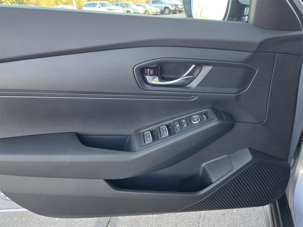 New 2025 Honda Accord LX image 17