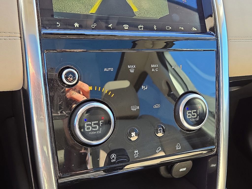 Used 2020 Land Rover Discovery Sport S image 35