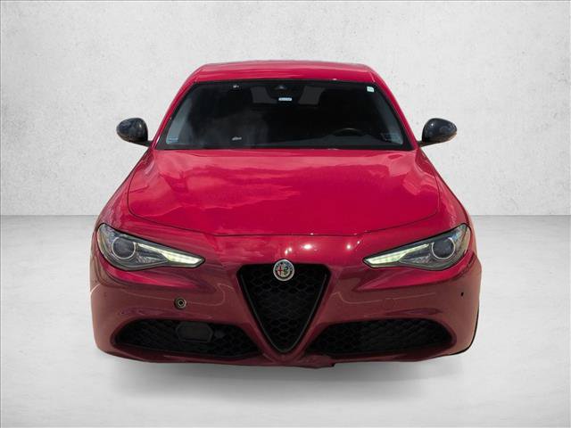 Used 2020 Alfa Romeo Giulia w/ Nero Edizione RWD video 2