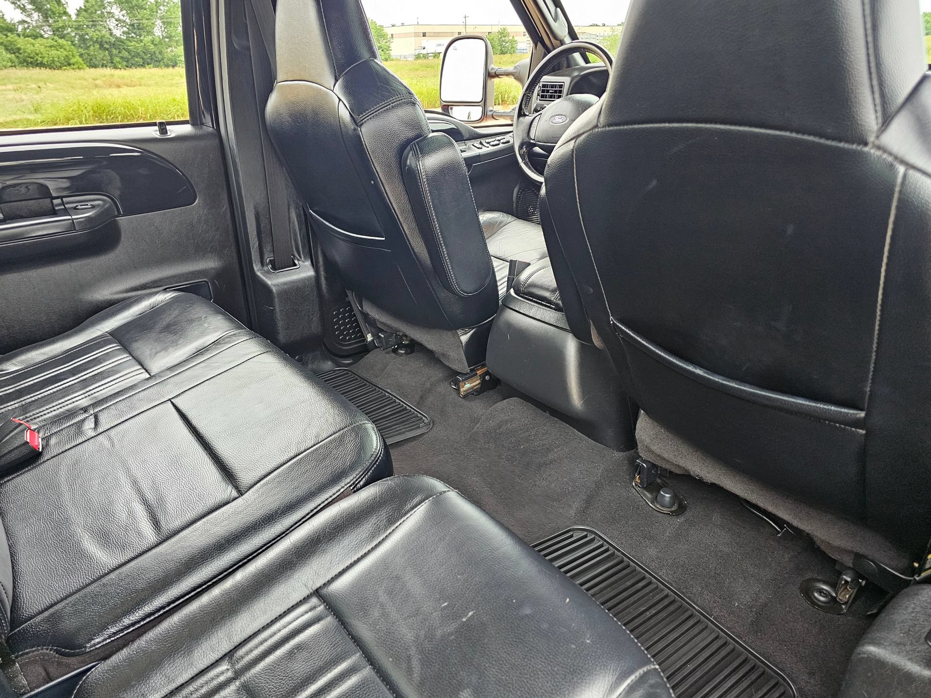 Used 2004 Ford F250 Harley-Davidson AWD/4WD image 36