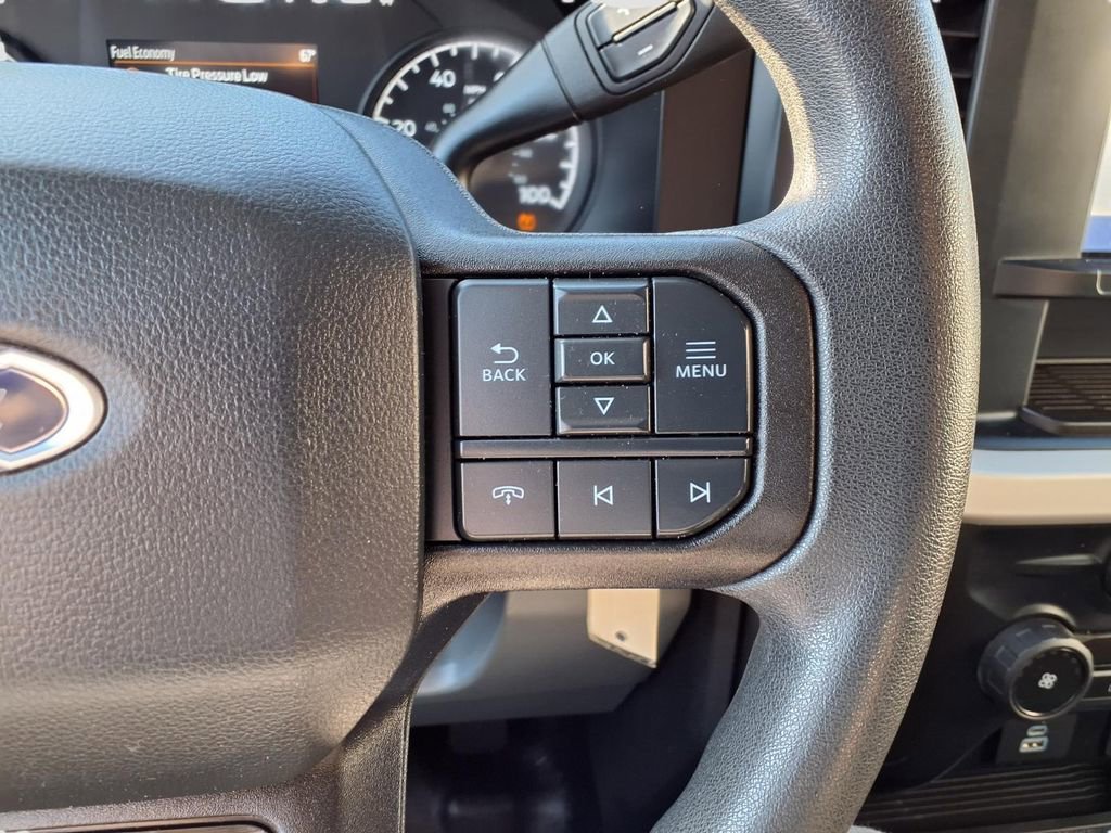Used 2023 Ford F250 XL w/ Snow Plow/Camper Package AWD/4WD image 22