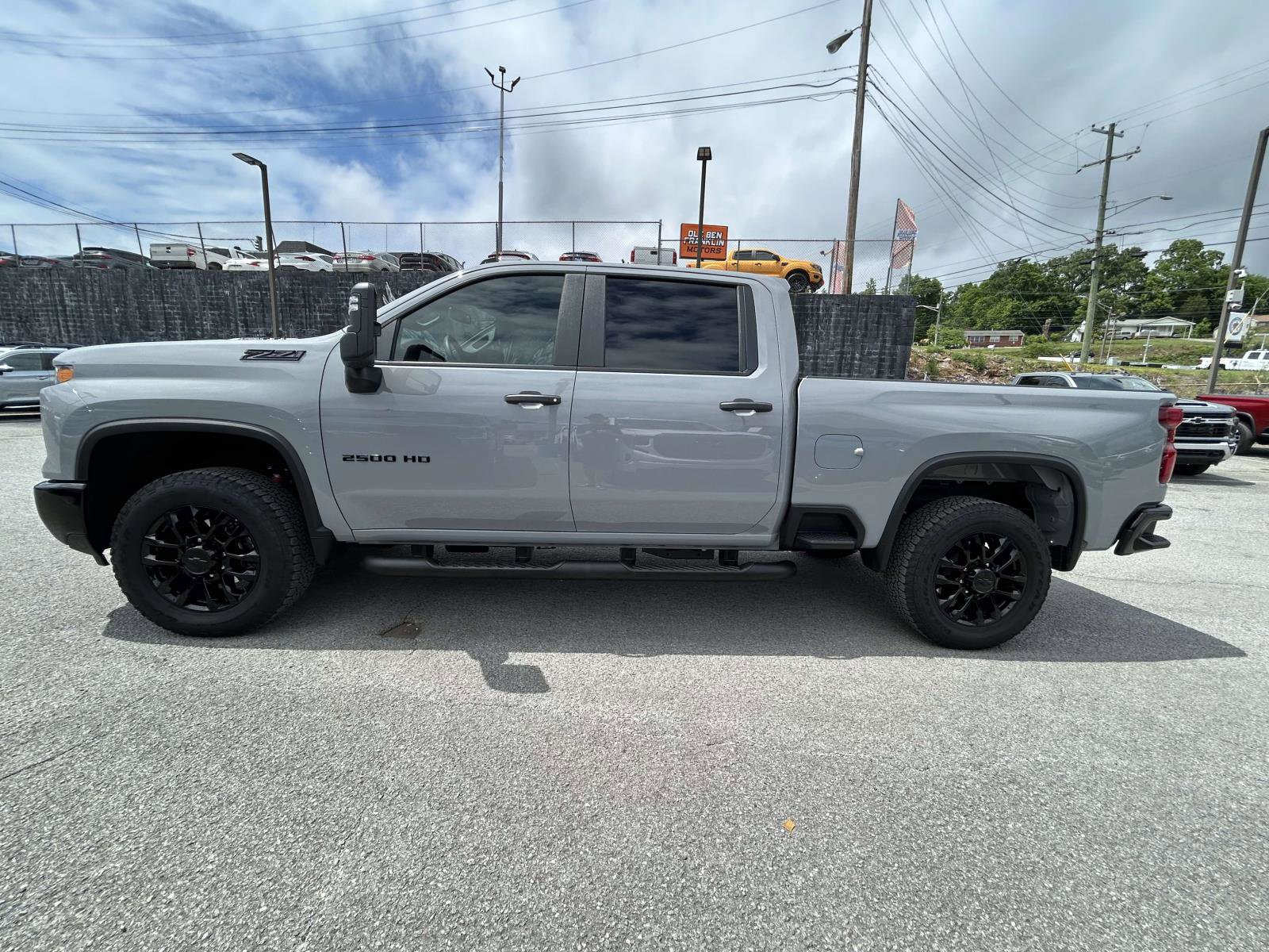 Used 2025 Chevrolet Silverado 2500 Custom w/ Custom Value Package AWD/4WD image 6