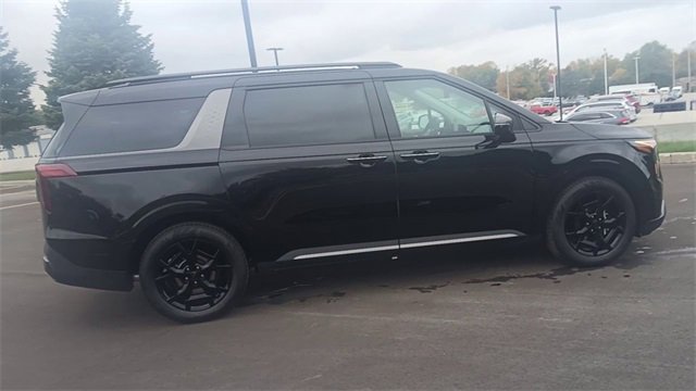 New 2026 Kia Carnival SX Prestige image 3