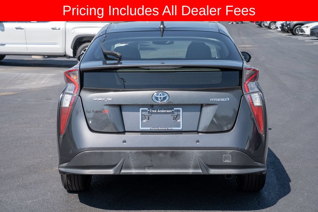Used 2016 Toyota Prius Four Touring w/ Premium Convenience Package FWD image 4