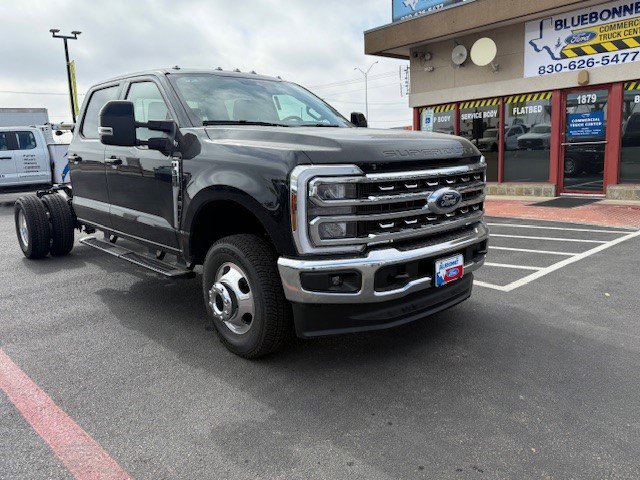 New 2026 Ford F350 Lariat image 4