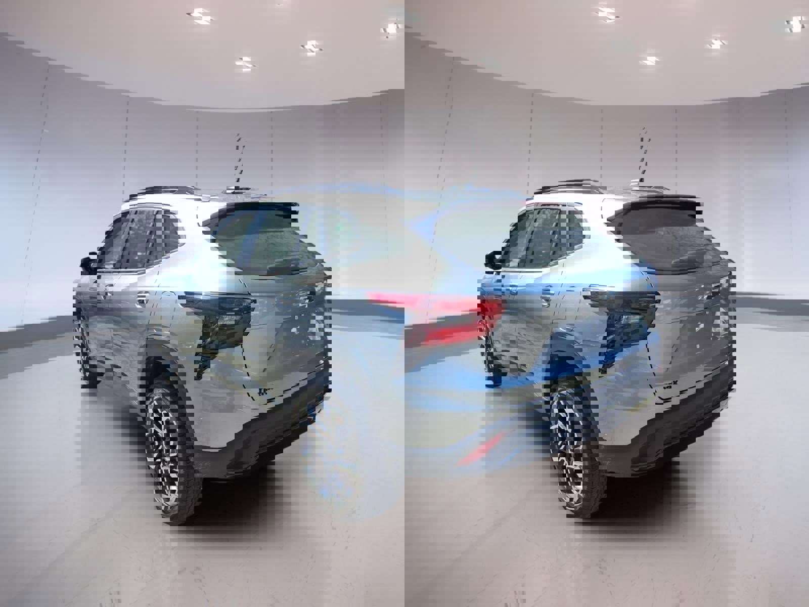 Used 2024 Chevrolet Trax RS w/ Driver Confidence Package image 3