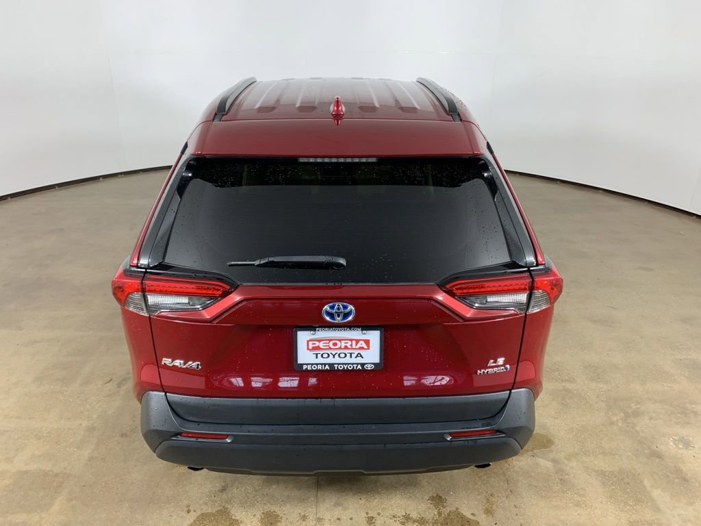 Used 2023 Toyota RAV4 LE AWD/4WD image 11