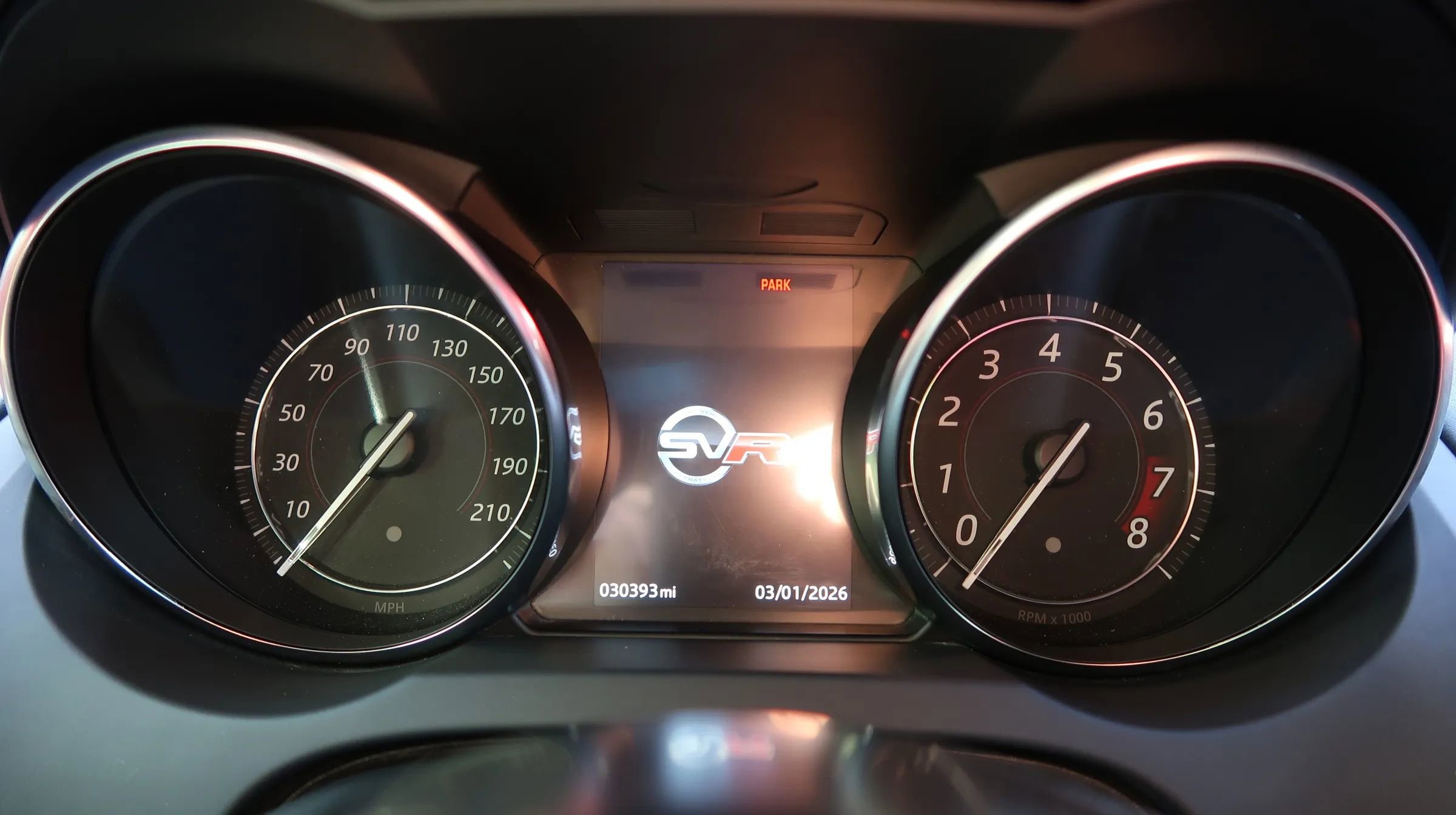 Used 2020 Jaguar F-TYPE SVR image 41