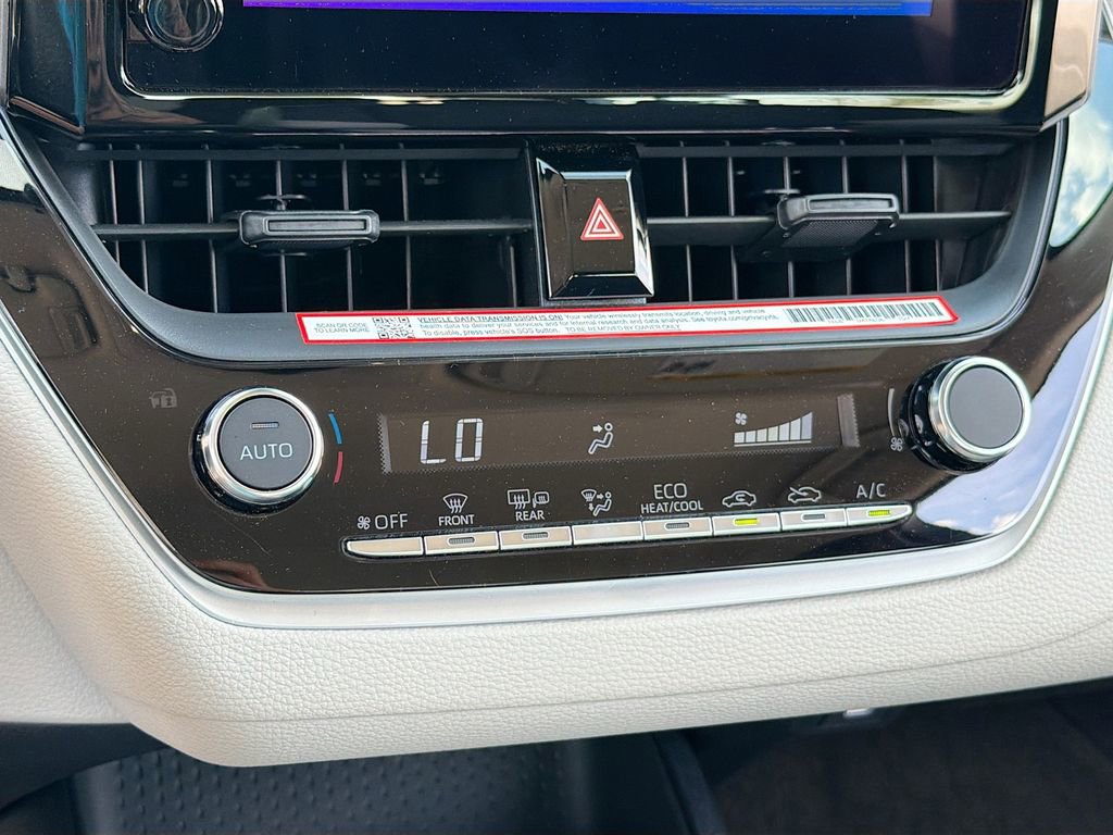 Used 2026 Toyota Corolla LE image 12