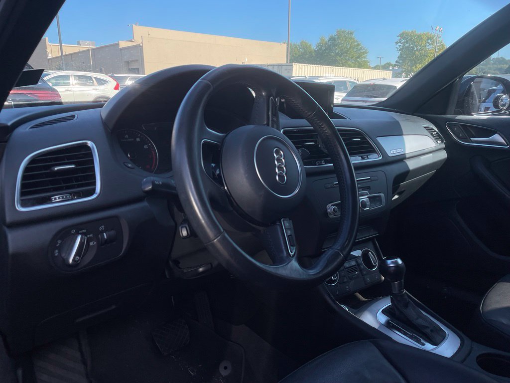 Used 2017 Audi Q3 2.0T Premium AWD/4WD image 6