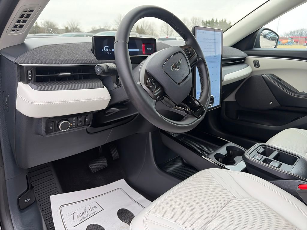 Used 2025 Ford Mustang Mach-E Premium image 15