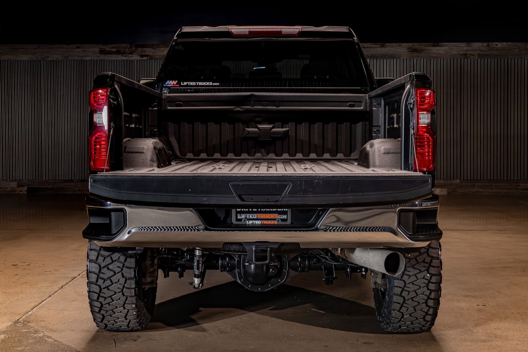 Used 2024 Chevrolet Silverado 2500 LT w/ Convenience Package AWD/4WD image 9