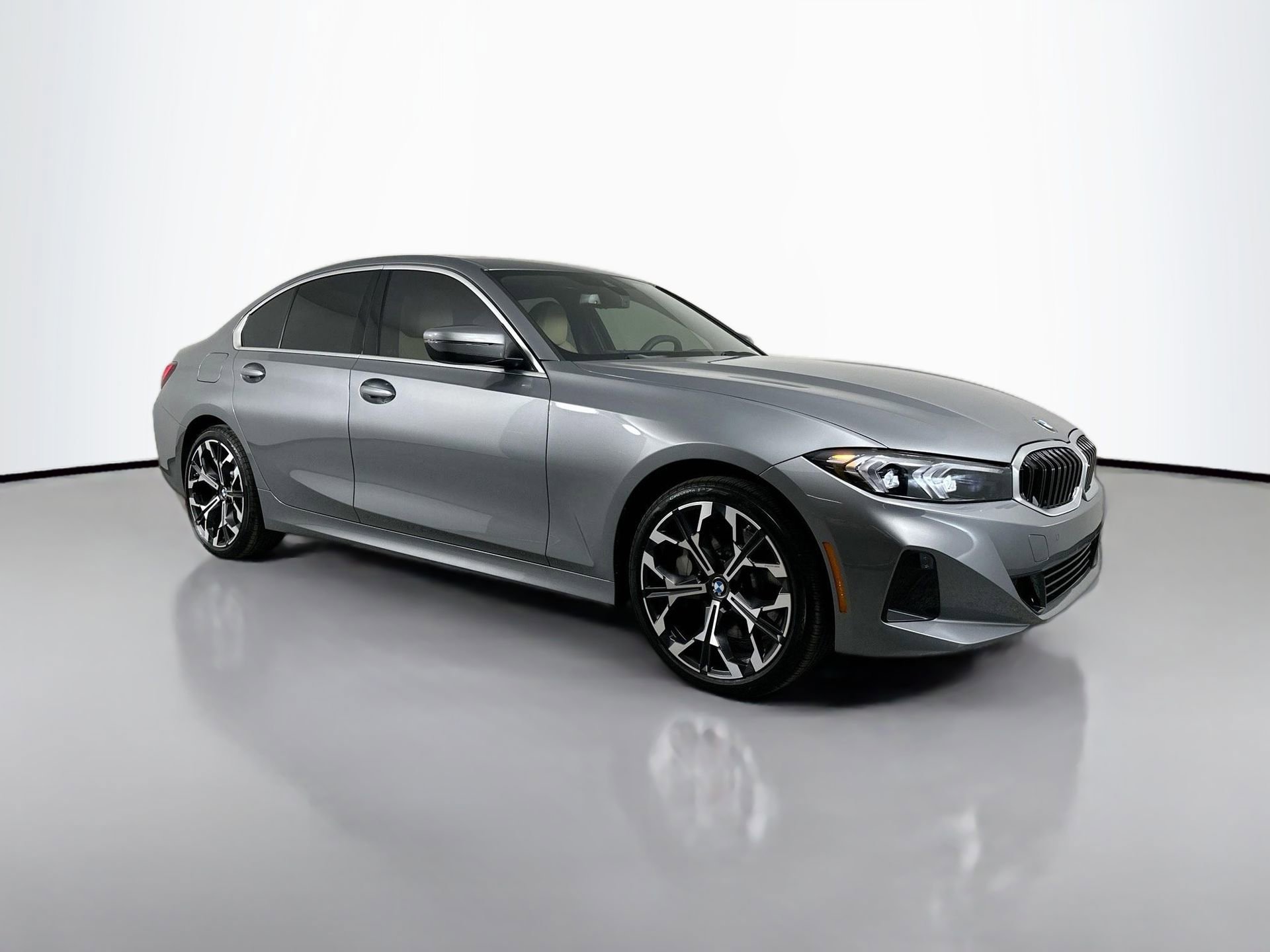 New 2026 BMW 330i xDrive Sedan w/ Premium Package image 3