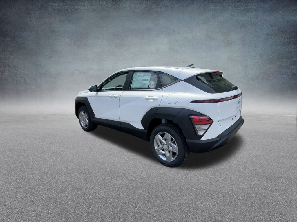 Used 2026 Hyundai Kona SE image 17