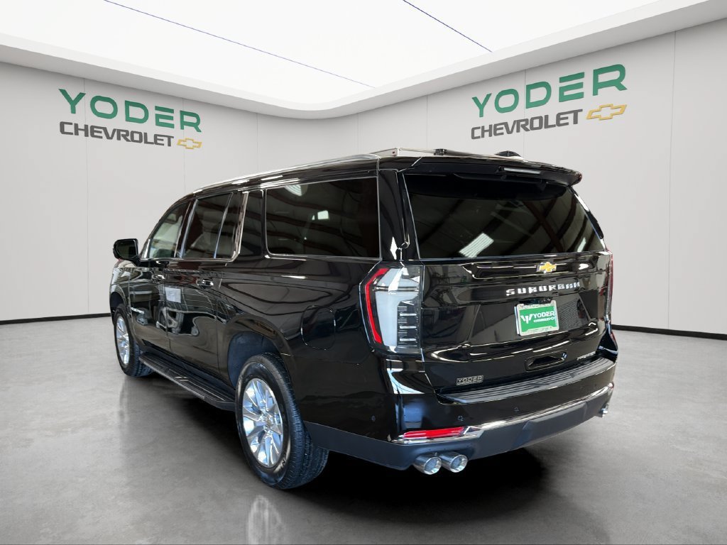 New 2026 Chevrolet Suburban Premier AWD/4WD image 9