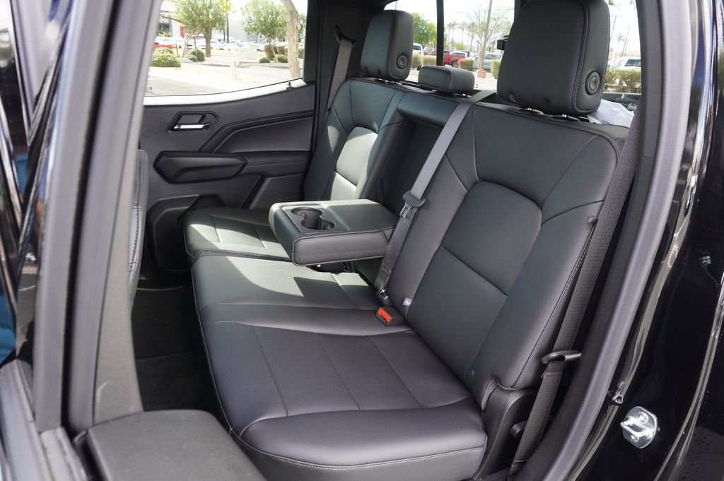 New 2026 GMC Canyon Elevation w/ Convenience Package image 10