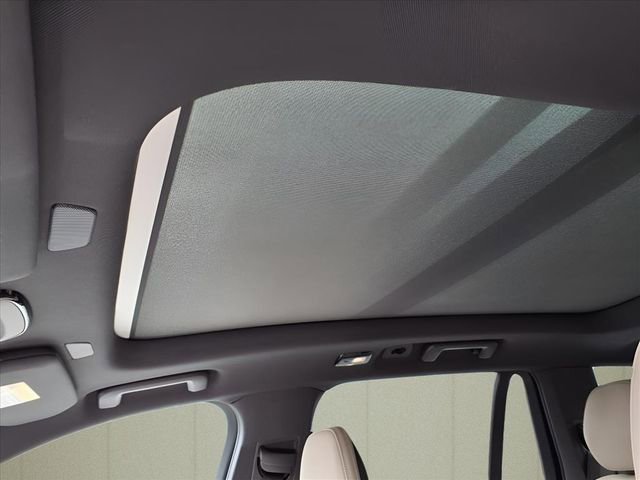 New 2025 Volvo XC90 T8 Core w/ Protection Package Premier image 10