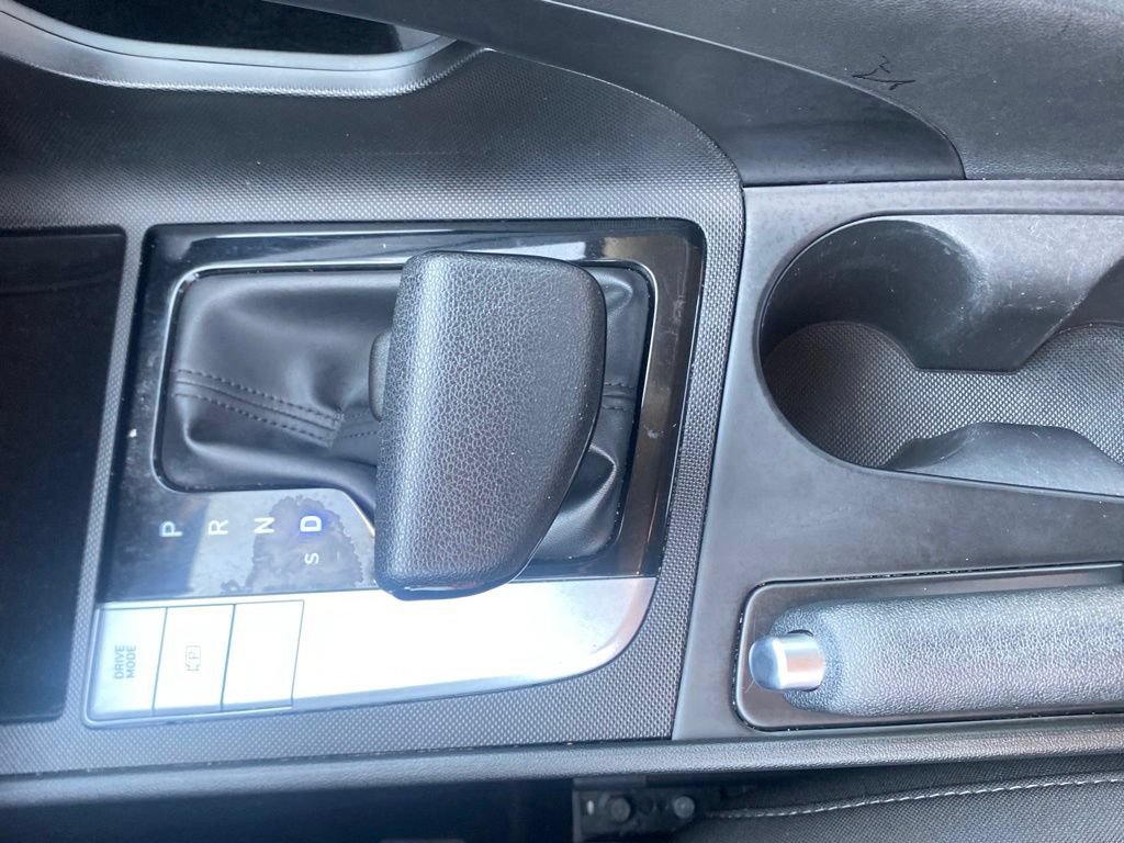 Used 2024 Hyundai Elantra SEL FWD image 32