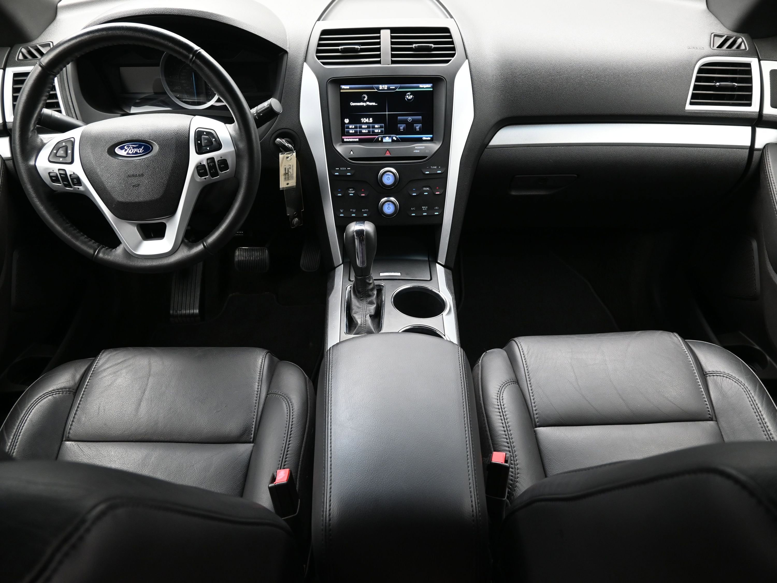 Used 2011 Ford Explorer XLT w/ 202A Rapid Spec Order Code image 12