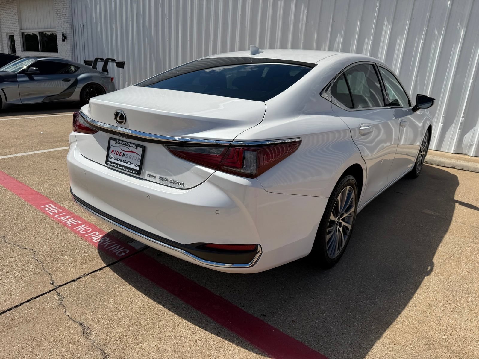 Used 2021 Lexus ES 250 w/ Premium Package AWD/4WD image 7