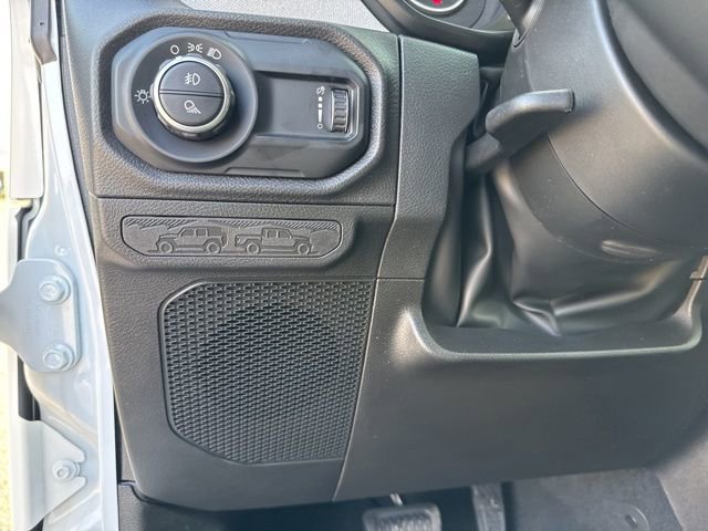 New 2025 Jeep Gladiator Sport image 39