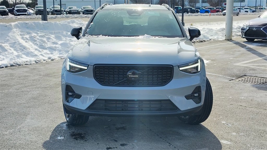 New 2026 Volvo XC40 B5 Ultra w/ Protection Package Premier image 30
