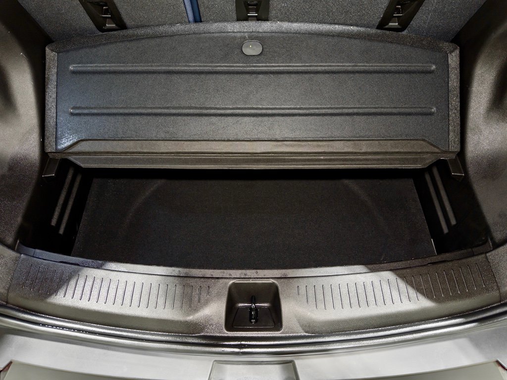 Used 2023 Chevrolet Bolt EUV Premier FWD image 25