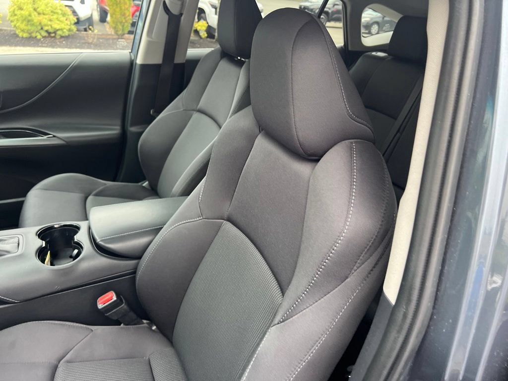 Certified 2024 Toyota Venza LE AWD/4WD image 13