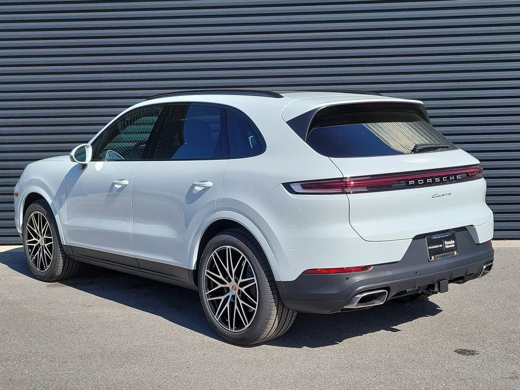 New 2026 Porsche Cayenne image 3