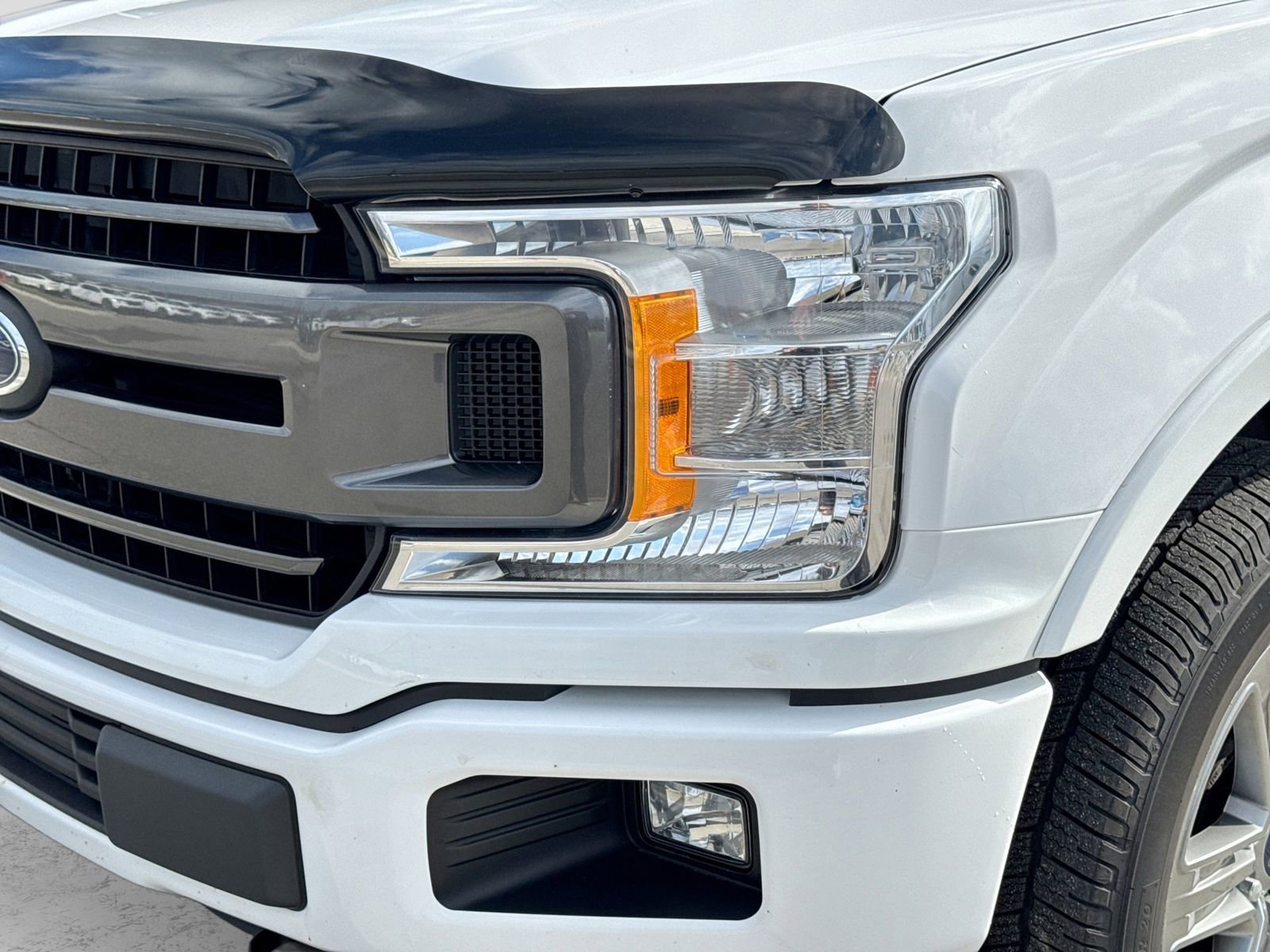 Used 2018 Ford F150 XLT w/ Equipment Group 302A Luxury image 9