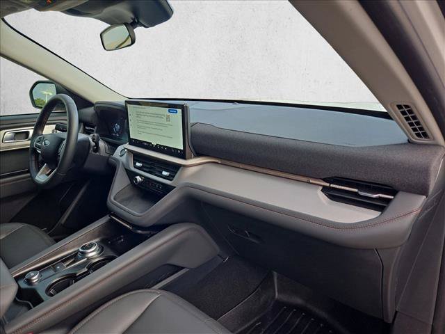 Certified 2025 Ford Explorer Active w/ Active Comfort Package RWD image 21