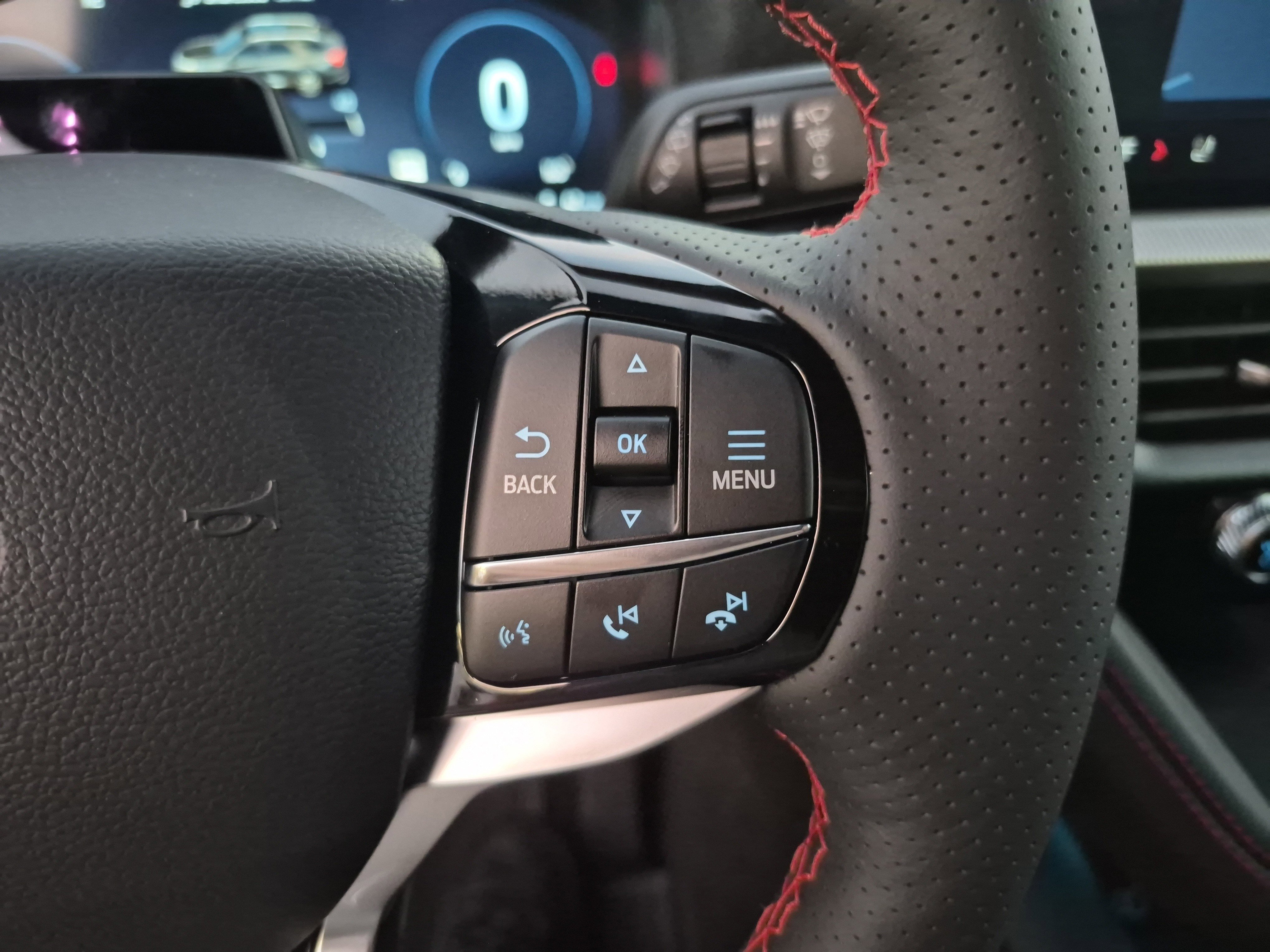 New 2026 Ford Explorer ST-Line w/ Premium Package image 30