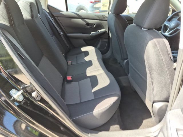 Used 2025 Nissan Sentra SV FWD image 25