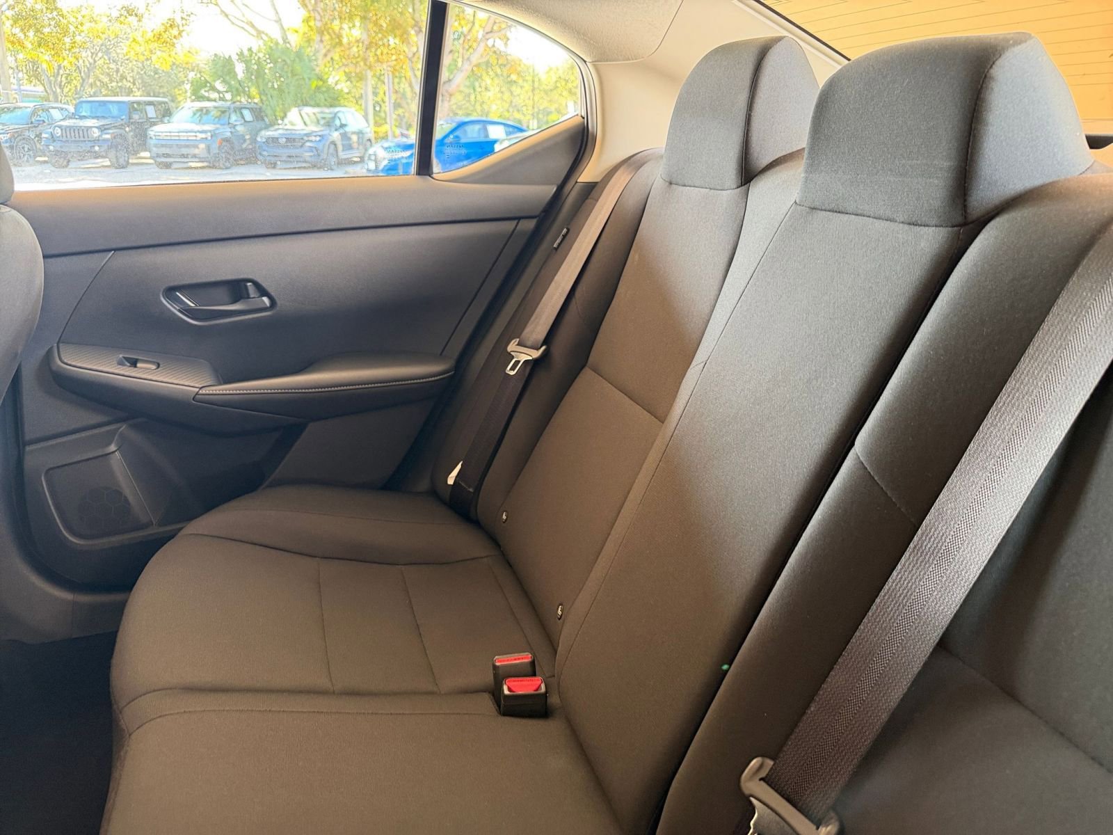 Used 2025 Nissan Sentra S image 33