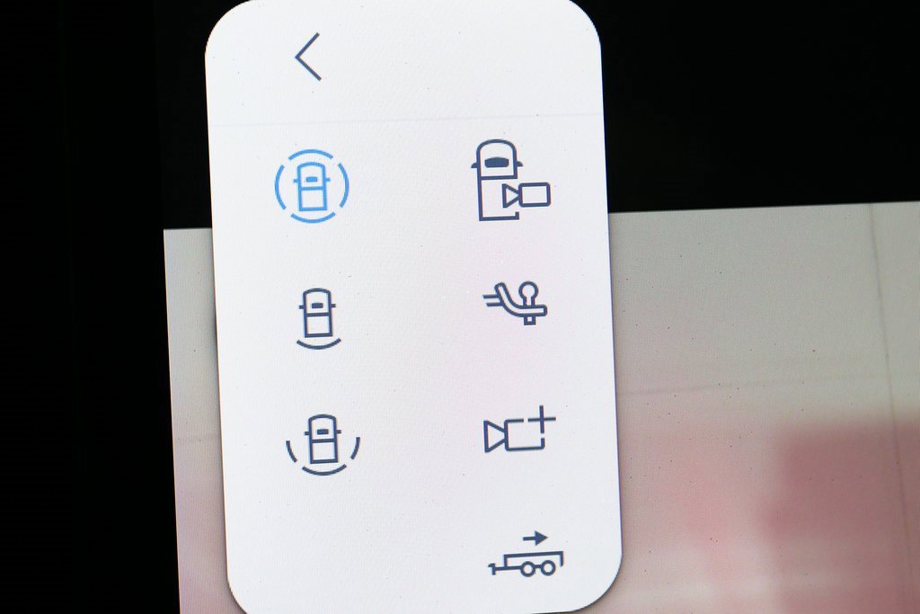 Used 2024 Ford F250 Limited w/ FX4 Off-Road Package image 28