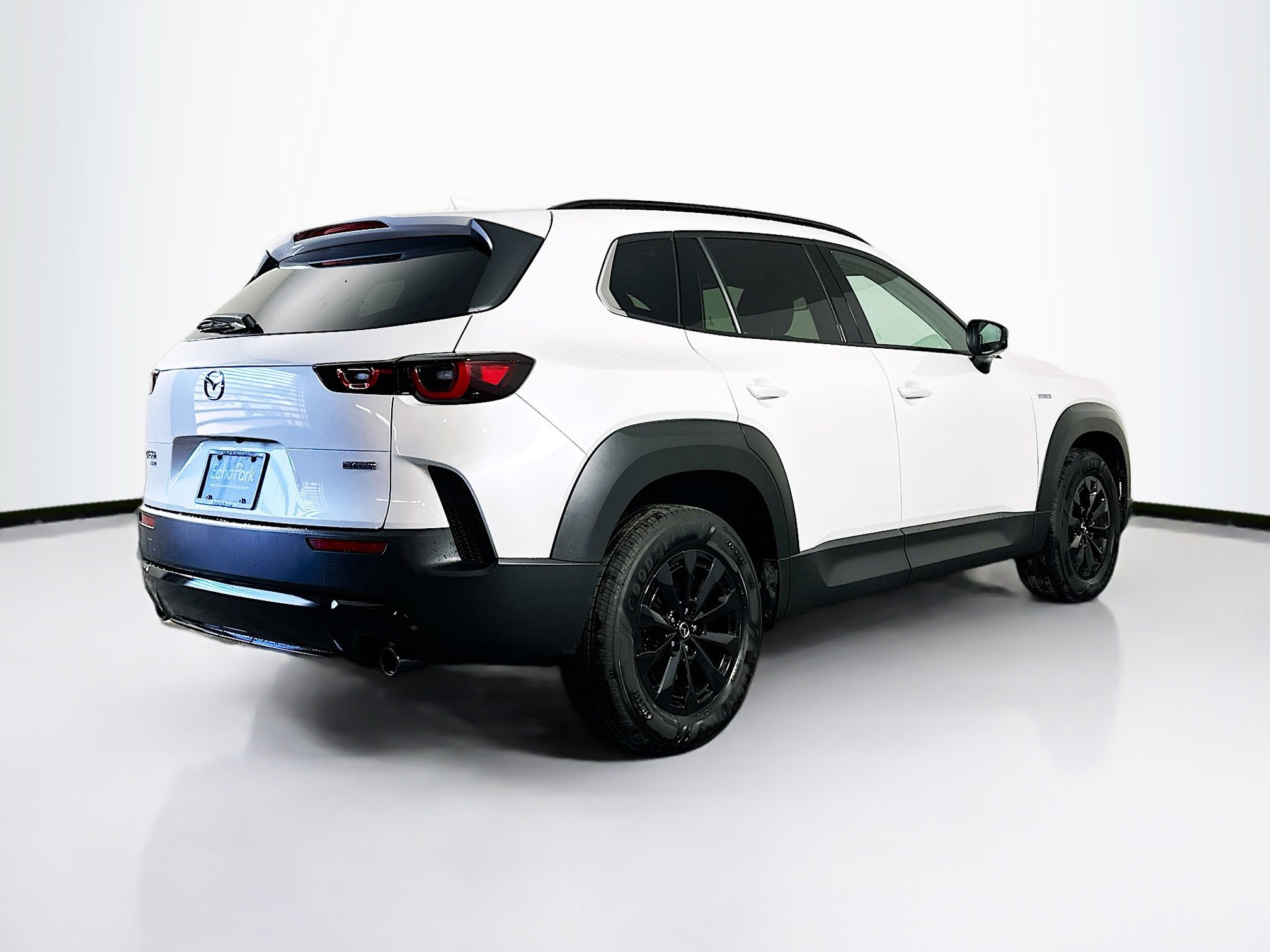 Used 2025 MAZDA CX-50 AWD 2.5 Hybrid w/ Premium Pkg image 9