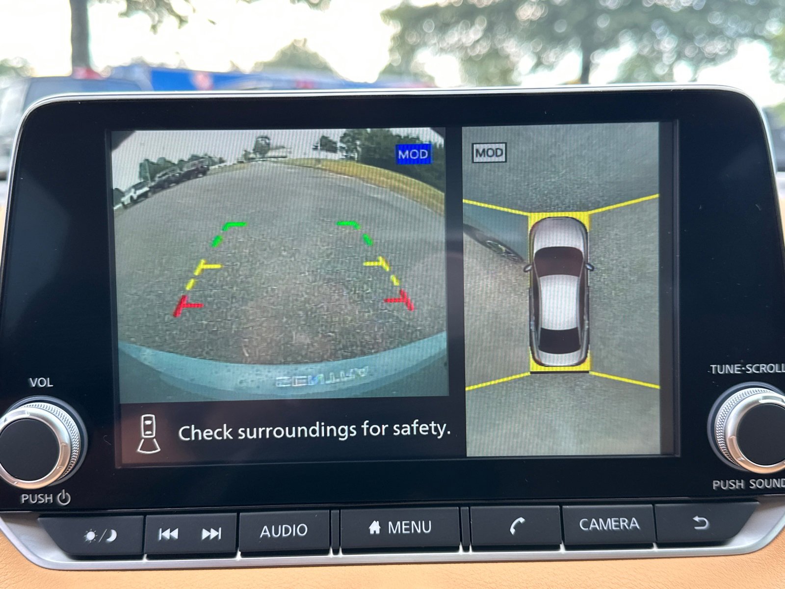 New 2025 Nissan Sentra SV w/ SV Premium Package image 29