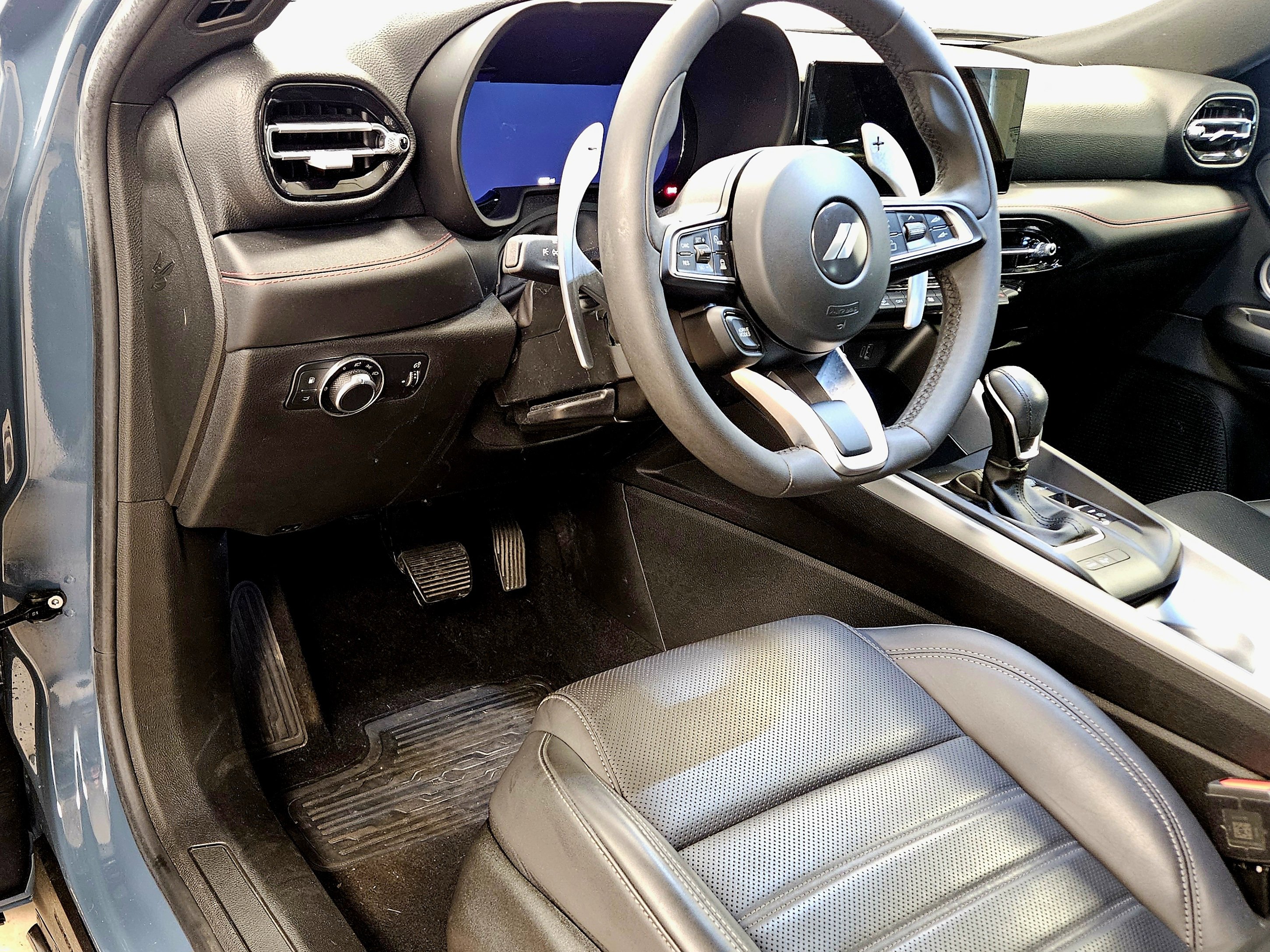Used 2024 Dodge Hornet R/T Plus w/ R/T Blacktop Package AWD/4WD image 40