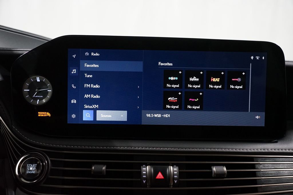 Used 2024 Lexus LS 500 w/ Interior Upgrade Package RWD image 22
