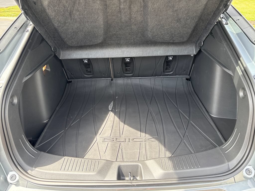 New 2026 Buick Envista Avenir FWD image 33